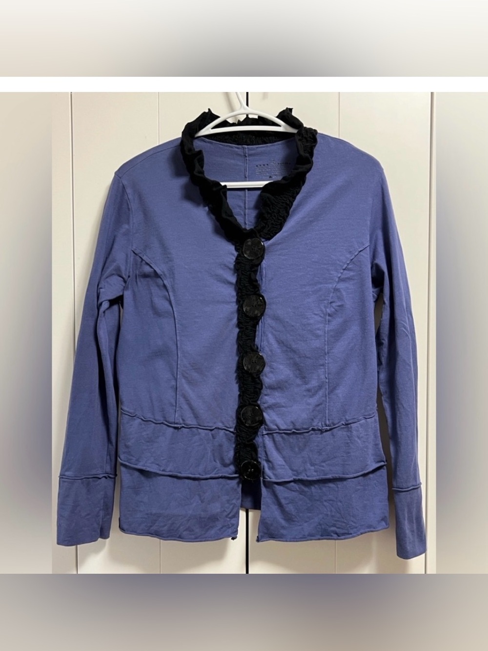 Neon Buddha Hyacinth Blue Jacket or Top Med